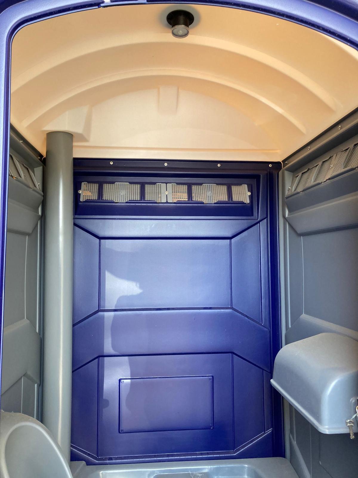 Well-ventilated portable restroom interior – Chicago event rental